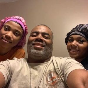 Meet your Posher, Claude